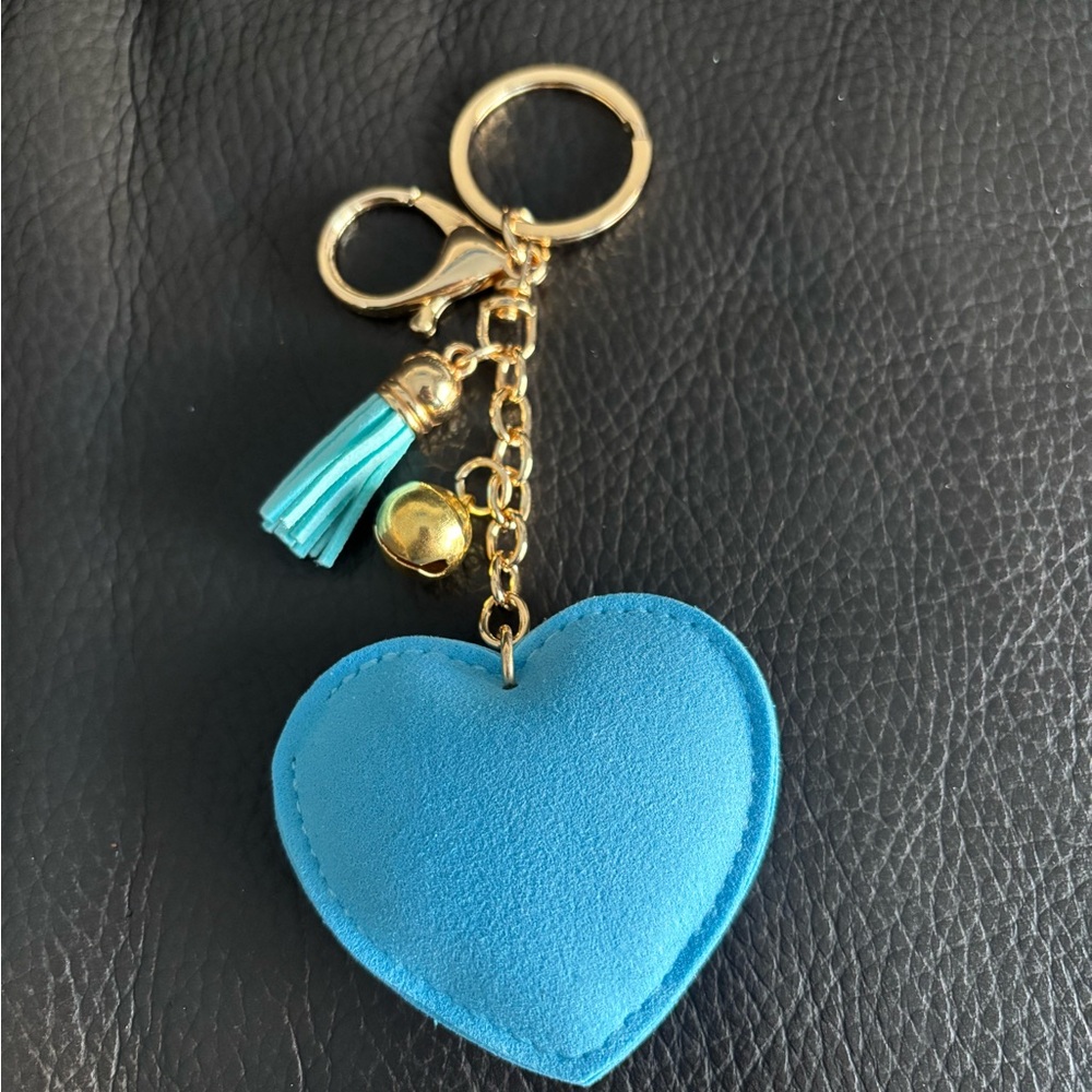 Blue Heart Bag Charm Keychain - Picture 5 of 5